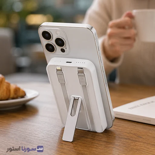 پاوربانک وایرلس Budi PB809W در حال شارژ آیفون